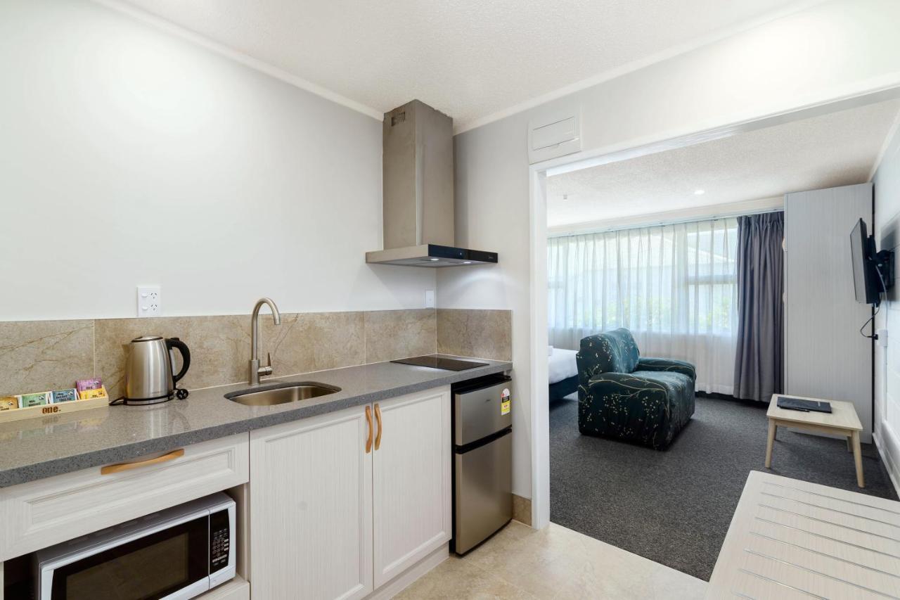 Thermal Oak Motel Роторуа Екстер'єр фото
