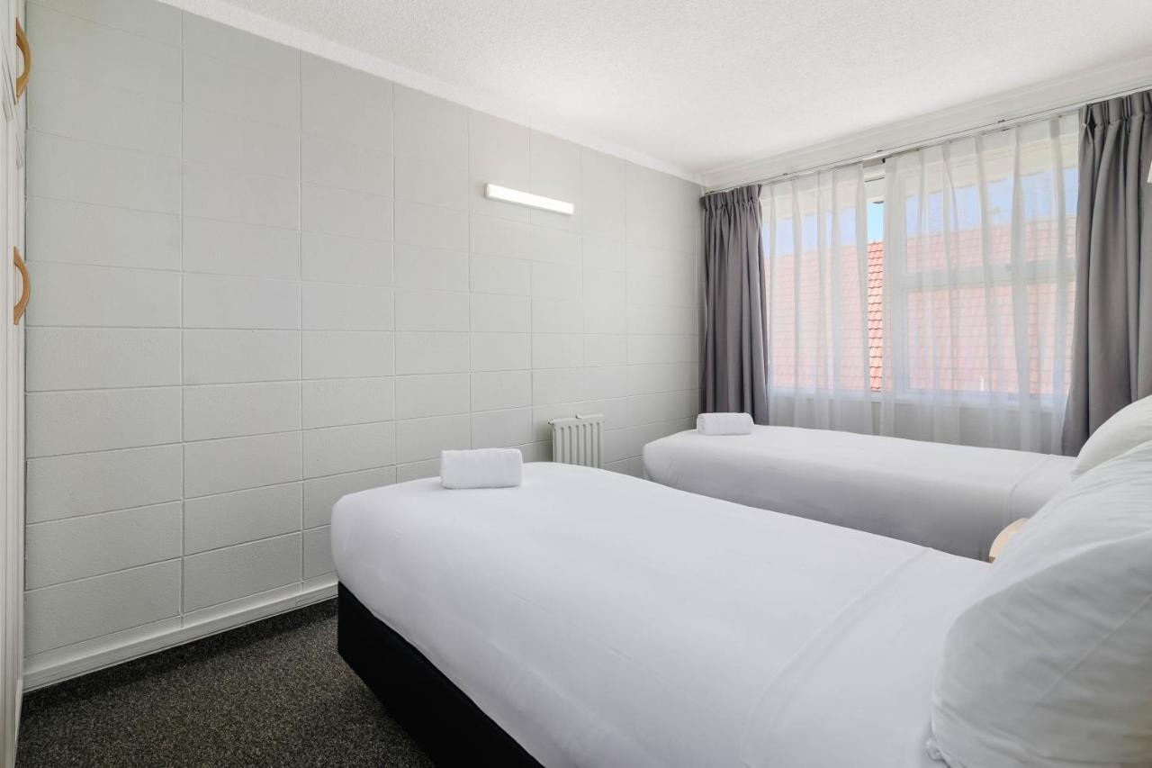 Thermal Oak Motel Роторуа Екстер'єр фото